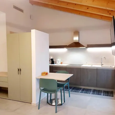 Corte Fornaci Apartment *